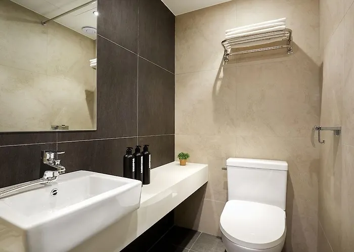 Hotel Cleo Hongdae 2*