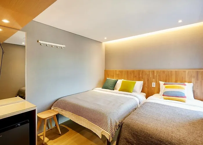 Cleo Hongdae 2* Seoul
