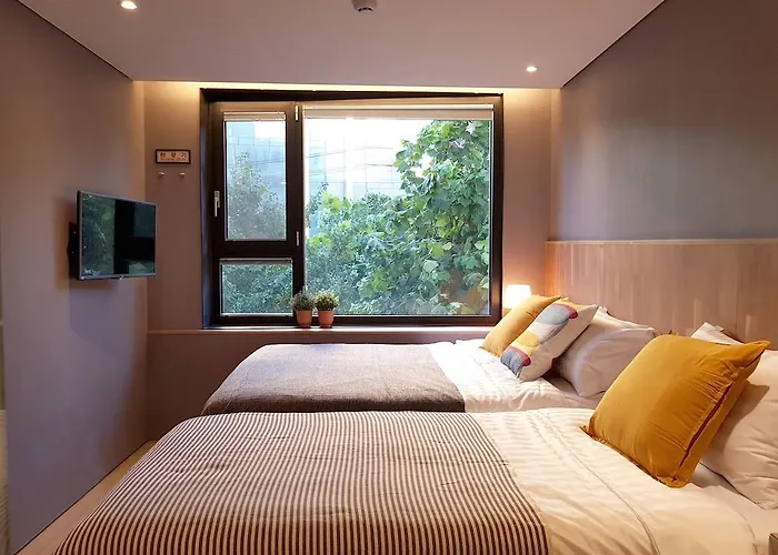Hotel Cleo Hongdae Seoul
