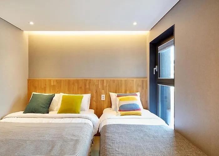 Cleo Hongdae Hotel 2*