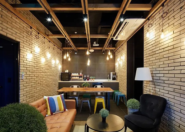 Hotel Cleo Hongdae Seoul