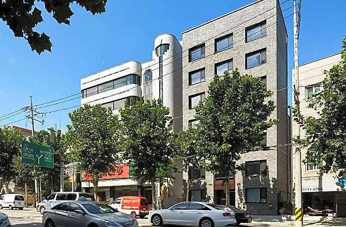 Cleo Hongdae Hotel 2*