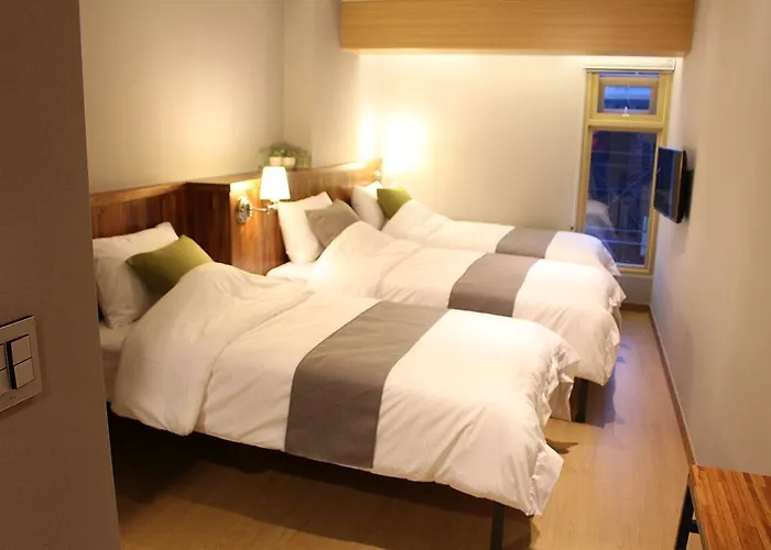 Hotel Cleo Hongdae 2*